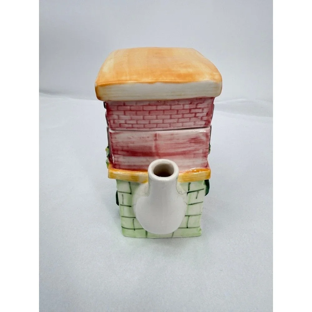 Cafe Teapot House Shaped Canister Cookie Jar Novelty House Bistro Kitchen Decor